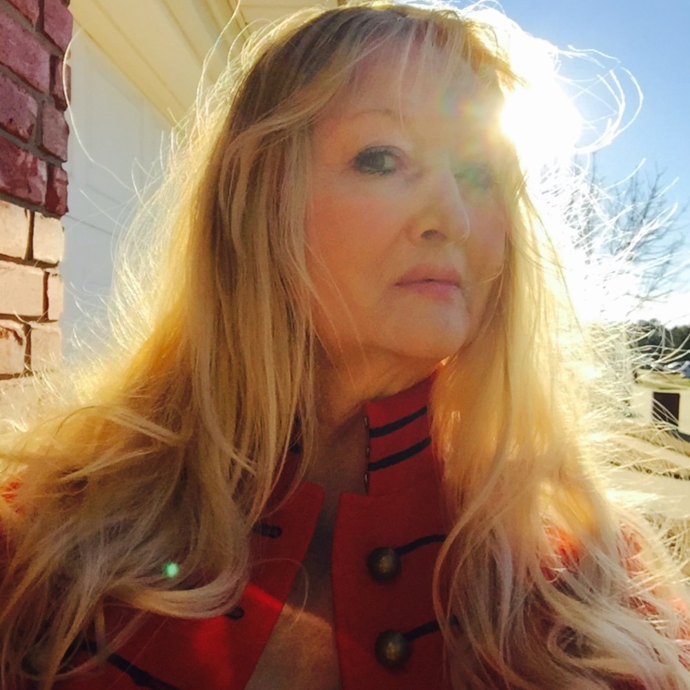 Meet your Posher, Lynette